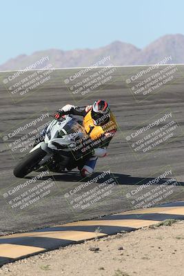 media/Oct-25-2025-Race Pace (Sat) [[47cce5476f]]/Non Verified (1st 20 Minutes of Every Hour)/1-Bowl (10am)/